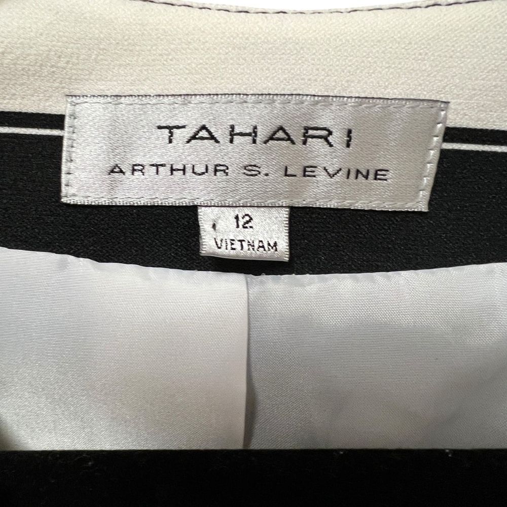 Tahari Arthur S. Levine Women's Cropped Black & White Boxy Blazer Career, 12 - Picture 2 of 15